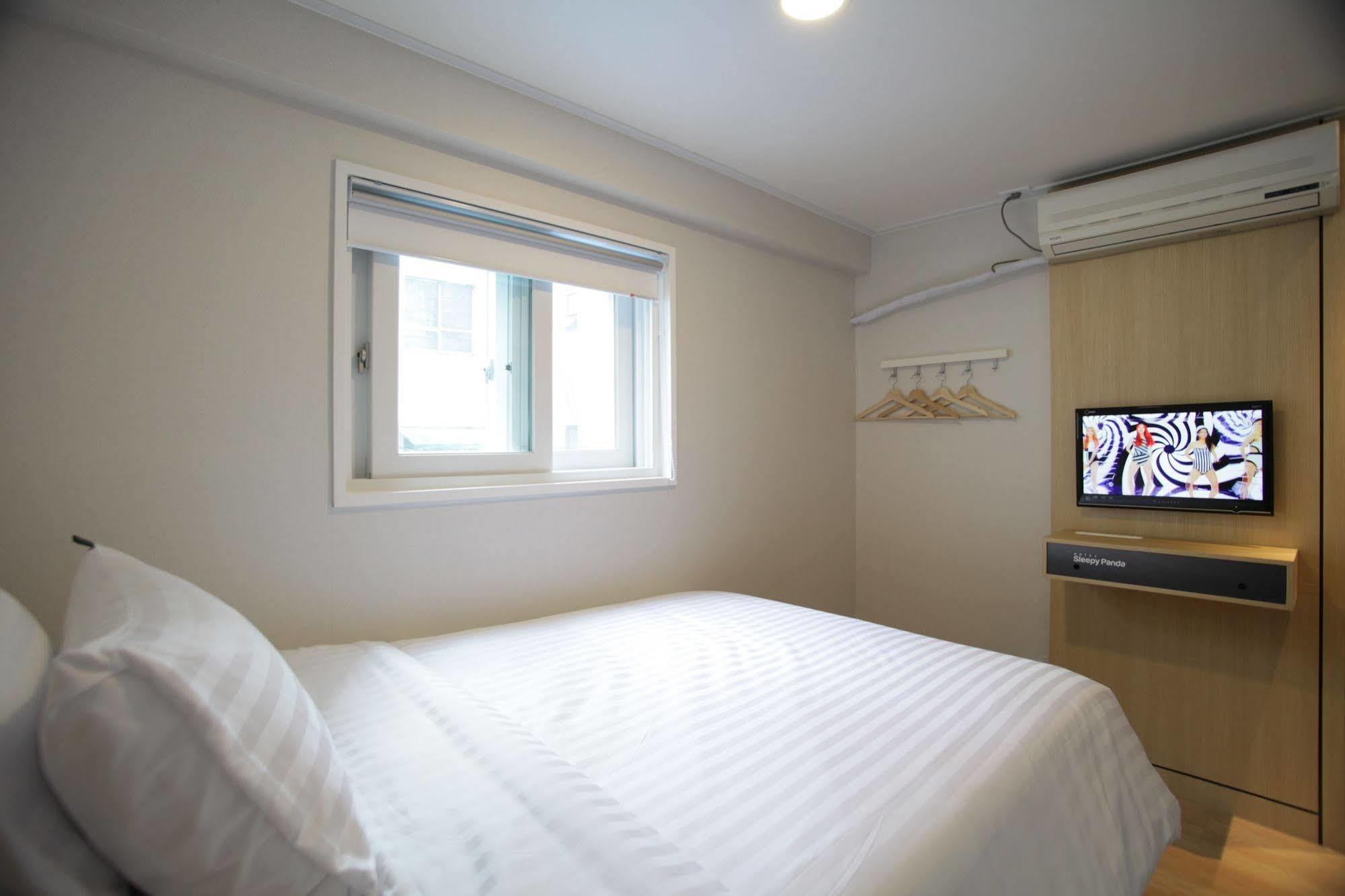 Hotel Sleepy Panda Streamwalk Seoul Jongno Exteriör bild
