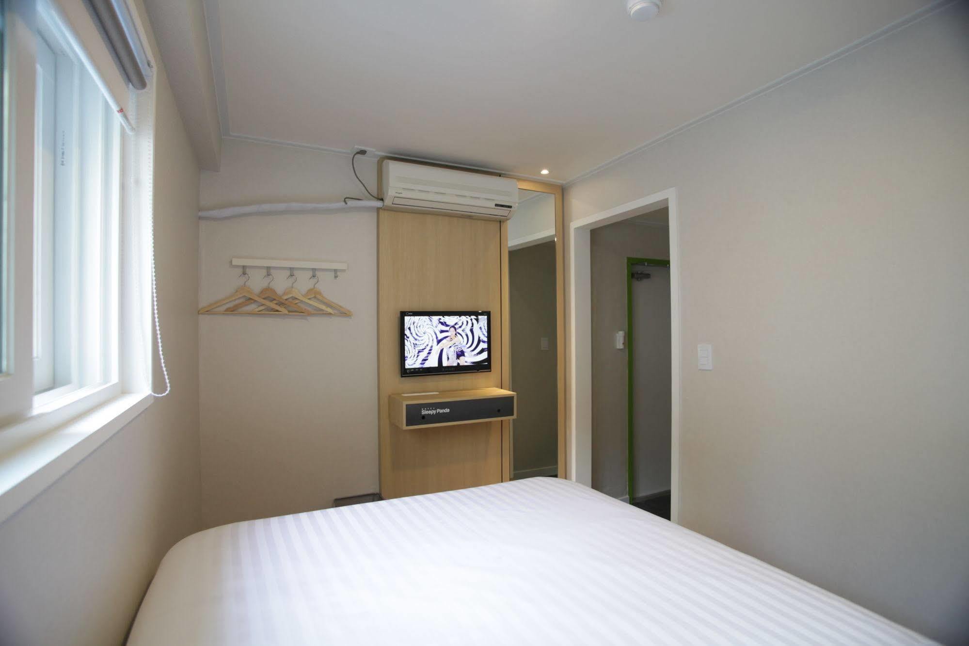 Hotel Sleepy Panda Streamwalk Seoul Jongno Exteriör bild